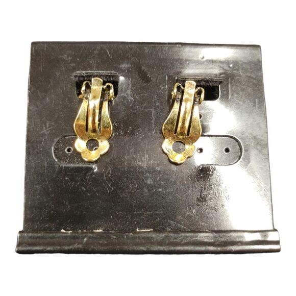 LADIE'S APOGEE GOLD TONE AND PURPLE CLIP ON EARRINGS. - Picture 2 of 2